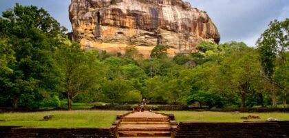 Book your flights, hotels and holiday packages to Sri Lanka
