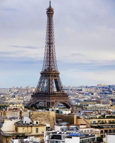 Book your flights, hotels and holiday packages to Paris