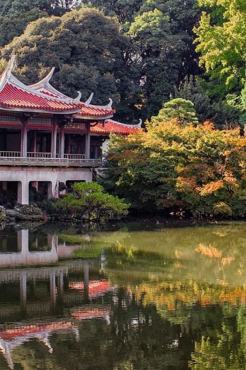 Book your flights, hotels and holiday packages to Tokyo